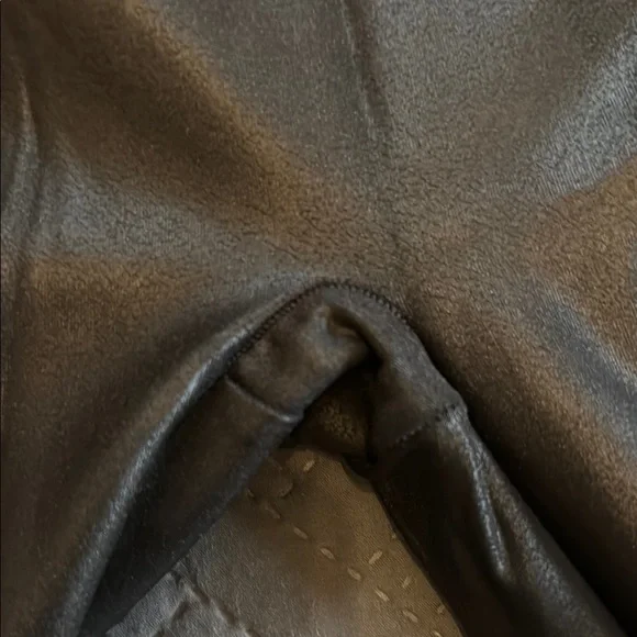 Spanx Moto Shiny Black Faux Leather Leggings - Picture 7 of 9